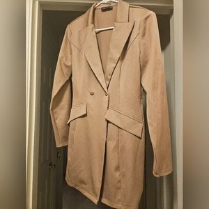 Pretty little things - Blazer dress